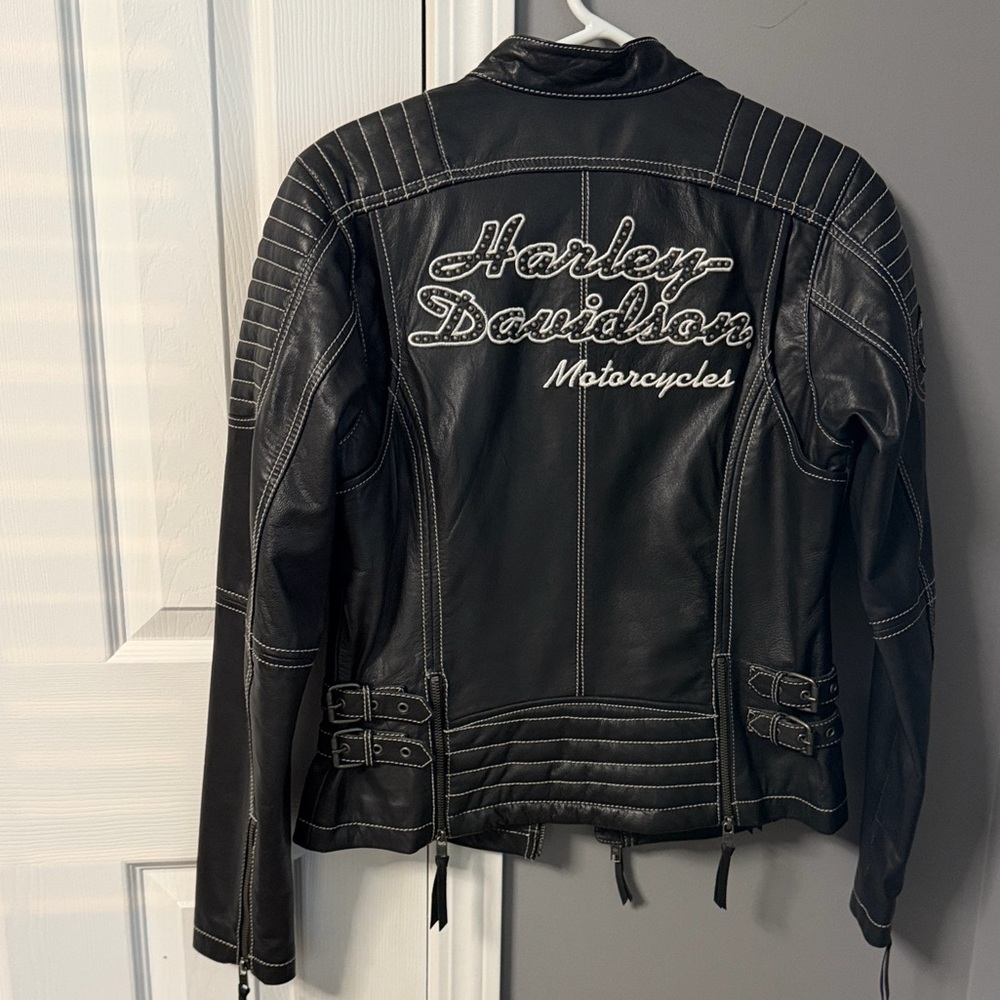 Harley-Davidson Black Leather Biker Jacket with Embroidered Back Small